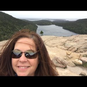 Meet your Posher, Wendy